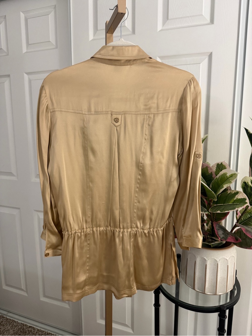 Cache Silk Drawstring Utility Buttondown - Picture 4 of 4